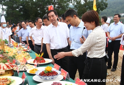 豐收節里魚躍果香，漢陰獼猴桃借力消費幫扶暢銷百城